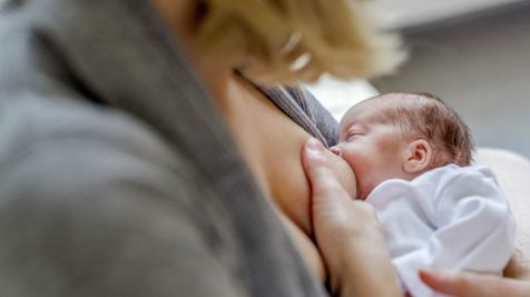 NICU_breastfeeding_06